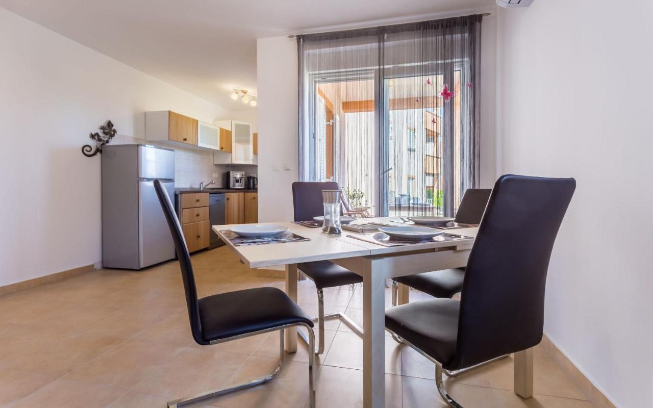 קלימנו Apartment Mia & Lea מראה חיצוני תמונה