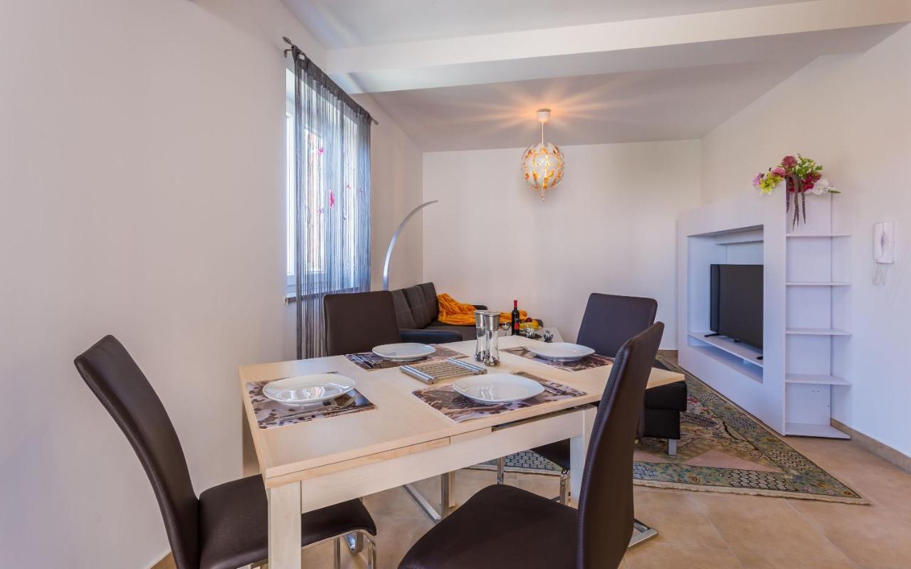 קלימנו Apartment Mia & Lea מראה חיצוני תמונה